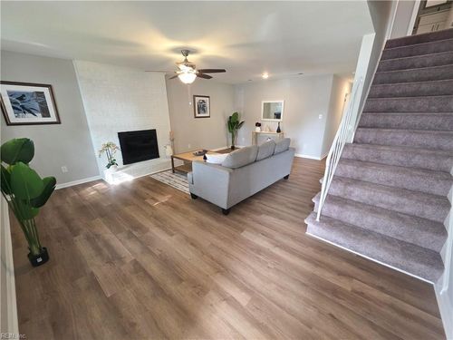 3904 Peridot Pl, Virginia Beach, VA, 23456-1376 | Card Image