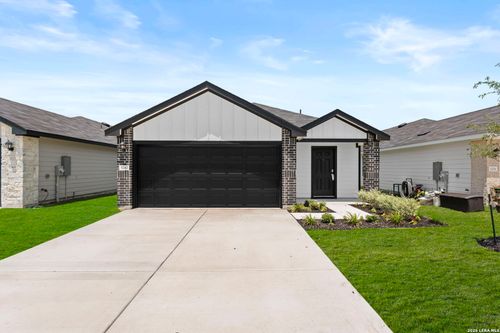 1247 Avery Ranch Dr, New Braunfels, TX, 78130 | Card Image