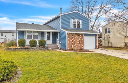 20538 S Frankfort Square Rd, Frankfort, IL, 60423-8128 | Card Image