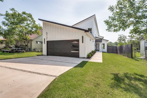512 Phinney Ave, Dallas, TX, 75211-4649 | Card Image