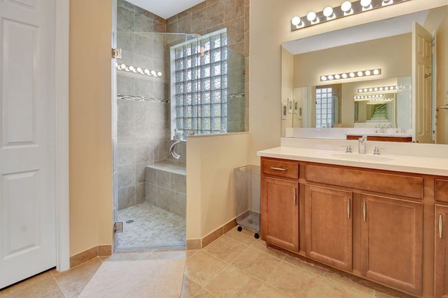 9380 Isles Cay Dr, House other with 2 bedrooms, 2 bathrooms and null parking in Delray Beach FL | Image 25