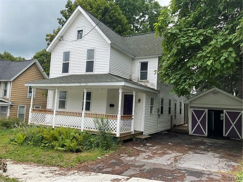 410 Seward St, Watertown, NY, 13601-1628 | Card Image