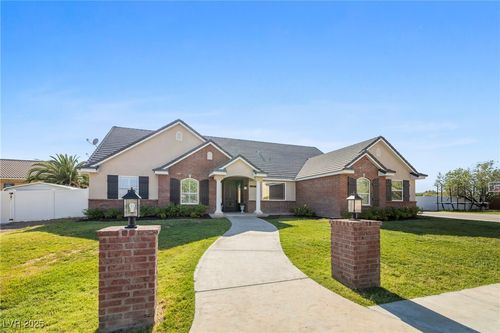 2477 Adobe Wells Dr, Logandale, NV, 89021-0385 | Card Image