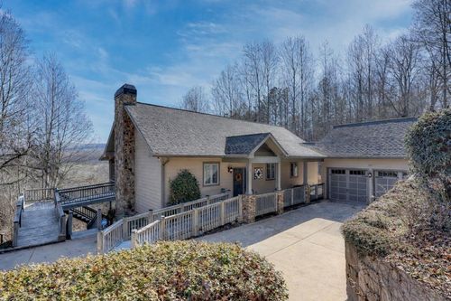 197 Eagles View Rd, Hayesville, NC, 28904-6342 | Card Image