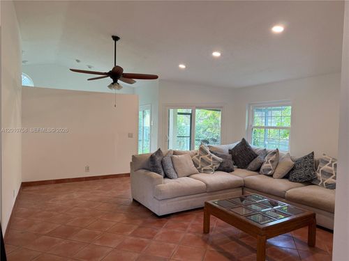 1407 Seagrape Cir, Weston, FL, 33326-2727 | Card Image