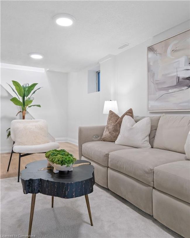 34 Holley Ave, House other with 4 bedrooms, 2 bathrooms and 4 parking in York ON | Image 24