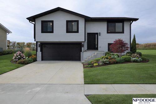 2524 Nw 58th Street, Lincoln, NE, 68524 | Card Image
