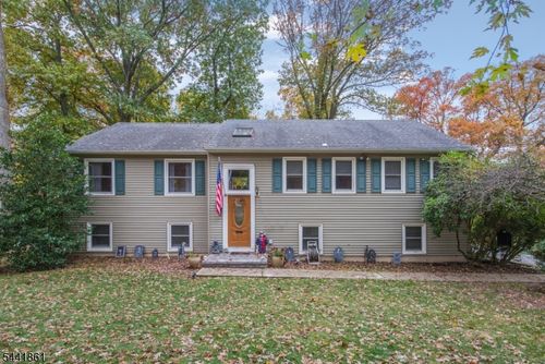 23 Kearny Ter, Livingston, NJ, 07039-4106 | Card Image