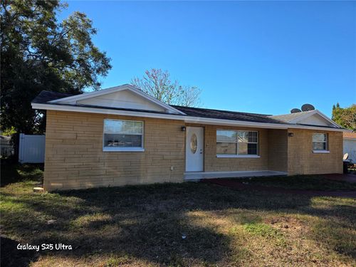 7024 Ivanhoe Dr, PORT RICHEY, FL, 34668-3821 | Card Image