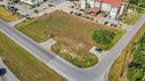 860 S Alvin Byp, Alvin, TX, 77511 | Card Image