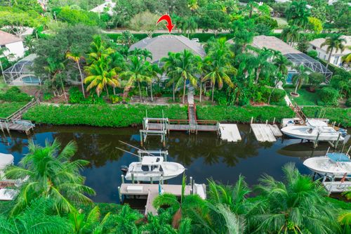 19850 Loxahatchee Pointe Dr, Jupiter, FL, 33458-1814 | Card Image