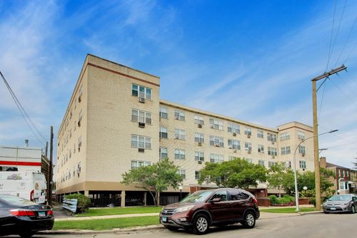 401-6040 N Troy Street, Chicago, IL, 60659 | Card Image