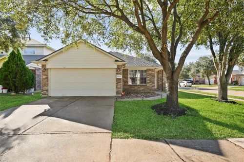 19131 Lakota Dr, Katy, TX, 77449-4790 | Card Image