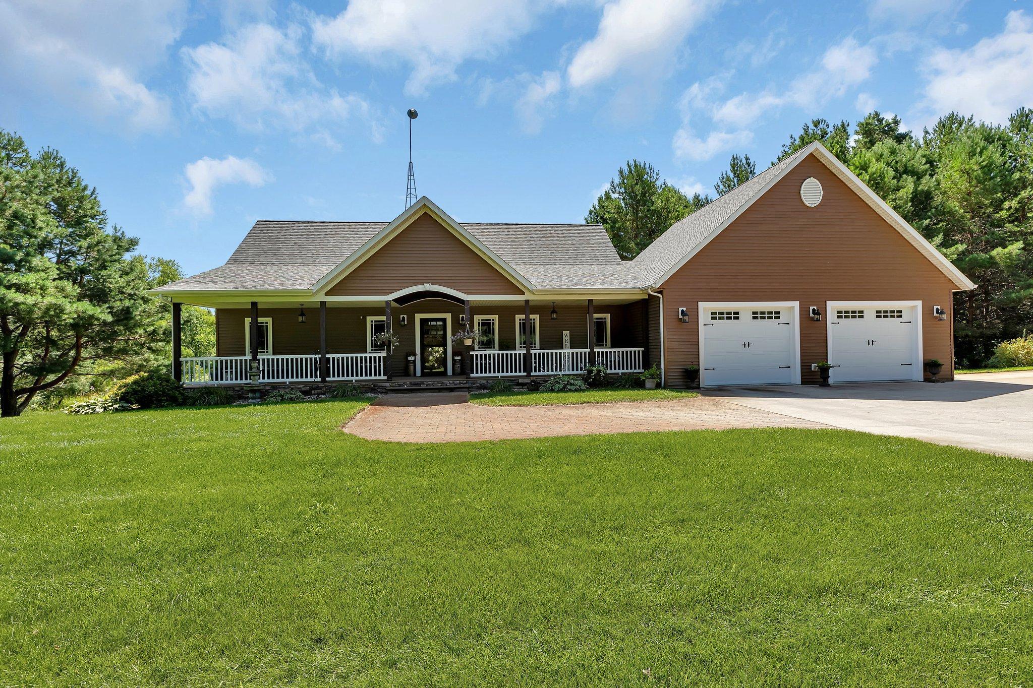 Crestwood Dr, Alexandria, MN 56308