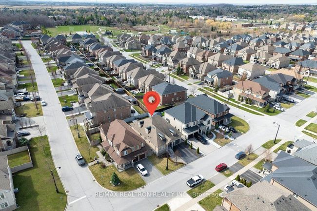 13 Fairmont Ridge Trail, House other with 5 bedrooms, 4 bathrooms and 4 parking in Nobleton ON | Image 4