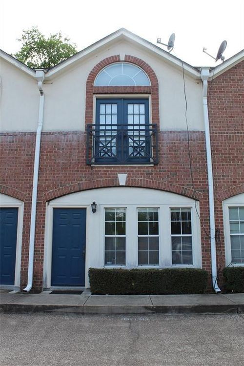 6-1616 Avenue N, Huntsville, TX, 77340 | Card Image