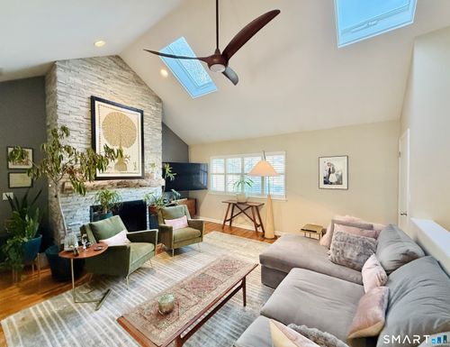 unit-h13-2289 Bedford St, Stamford, CT, 06905-3923 | Card Image