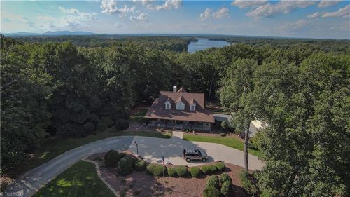 255 Dionne Way, Stokesdale, NC, 27357-8026 | Card Image