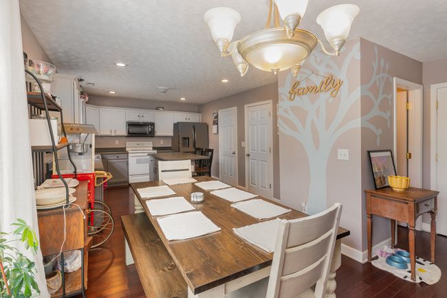 127 Baker Springs Ln, House other with 4 bedrooms, 3 bathrooms and 4 parking in Spring Hill TN | Image 11