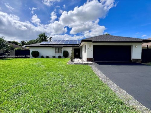 620 Sw 98th Ter, Pembroke Pines, FL, 33025-1020 | Card Image