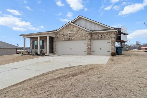 232 Empire Ln, Atoka, TN, 38004-5003 | Card Image