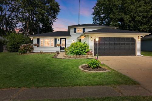 360 Karen Dr, Bourbonnais, IL, 60914-1030 | Card Image