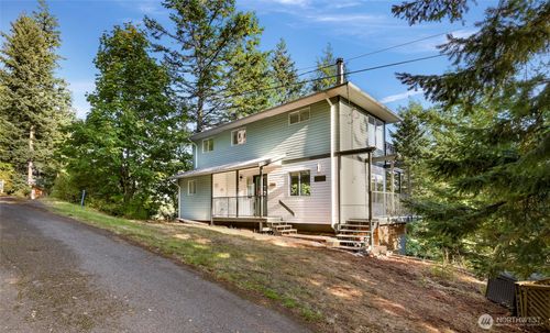 2944 Dogwood Ter, Lummi Island, WA, 98262-8655 | Card Image