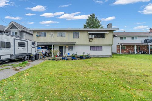 5018 57 St, Delta, BC, V4K3E9 | Card Image