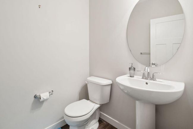 35 Sage Bluff Heights Nw, Home with 3 bedrooms, 3 bathrooms and 2 parking in Calgary AB | Image 26