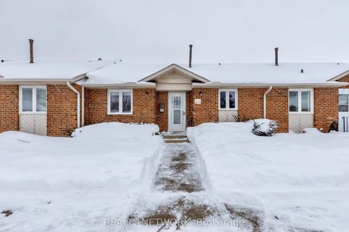 54-122 Bunting Rd, Saint Catharines, ON, L2P3X7 | Card Image