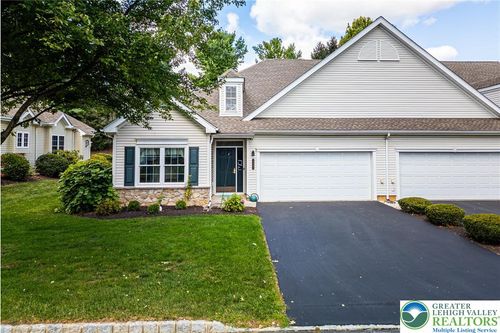 2641 Terrwood Dr W, MACUNGIE, PA, 18062-8476 | Card Image