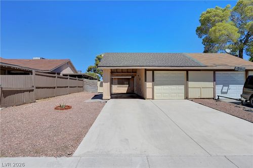 7016 Sylvan Oak Dr, Las Vegas, NV, 89147-4036 | Card Image
