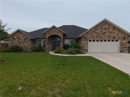 1132 Creekside Pond Rd, Seguin, TX, 78155-2401 | Card Image