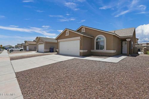 7244 Long Meadow Dr, El Paso, TX, 79934-3425 | Card Image