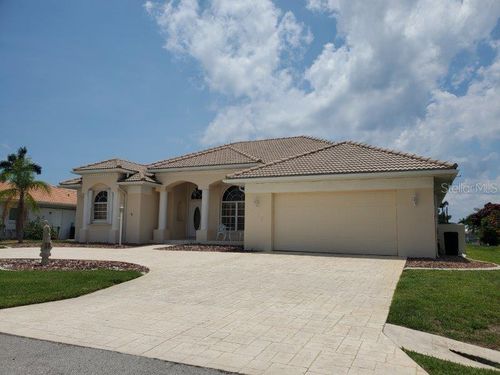 315 Caicos Dr, PUNTA GORDA, FL, 33950-5838 | Card Image