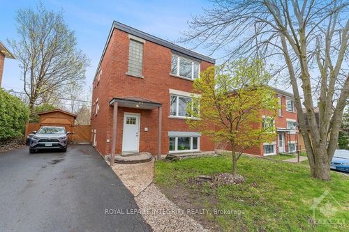 3-143 Granville St, Vanier, ON, K1L6Y3 | Card Image