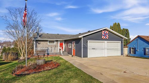 1036 East St, Darlington, WI, 53530-1159 | Card Image