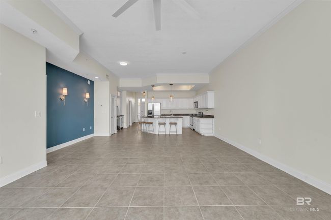 Living Room | Image 25