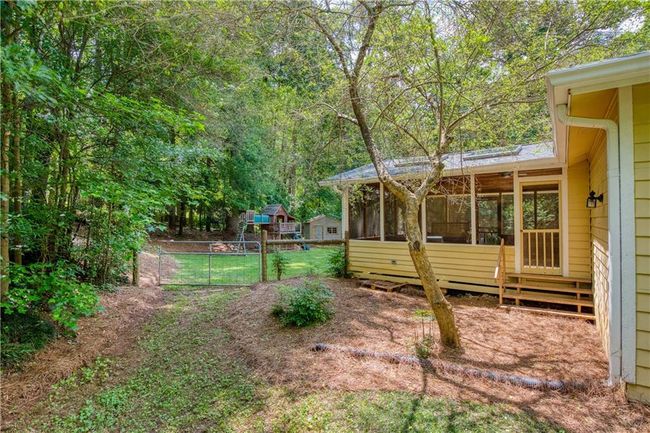 9685 Cone Ct, House other with 3 bedrooms, 3 bathrooms and null parking in Roswell GA | Image 31