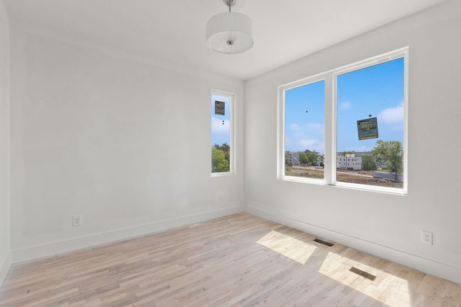 APT-13 - 1016 W Trinity Ln, House attached with 3 bedrooms, 4 bathrooms and 2 parking in Nashville TN | Image 21