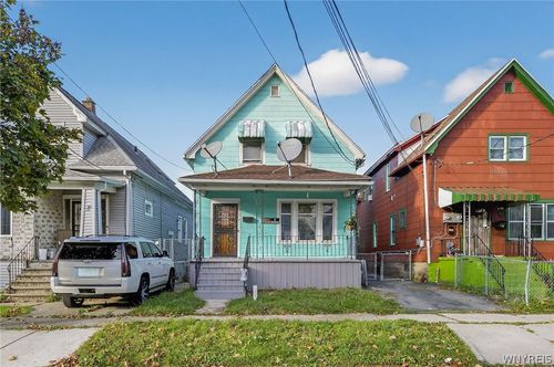 22 Schreck Ave, Buffalo, NY, 14215-3212 | Card Image