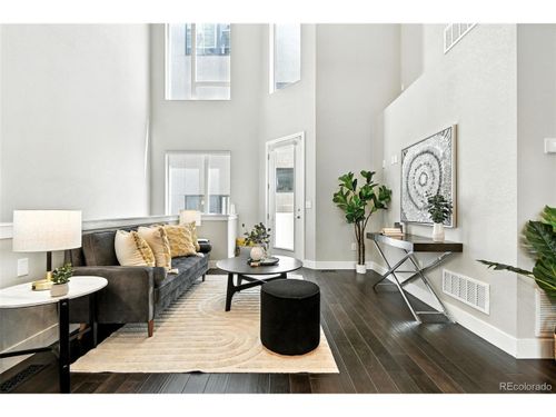 8-2733 W 28th Ave, Denver, CO, 80211-4381 | Card Image