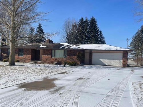 4405 Meadowbrook Dr, Freeland, MI, 48623-8885 | Card Image