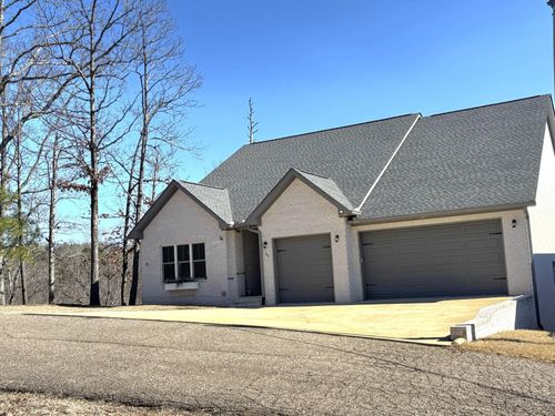 85 Breeze Pt, Savannah, TN, 38372-7748 | Card Image