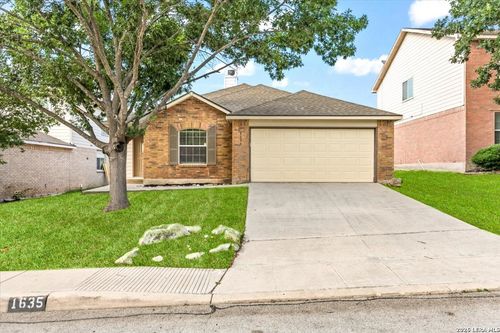 1635 Mason King, San Antonio, TX, 78260-2447 | Card Image