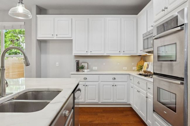Double ovens! | Image 14