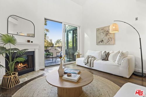 361-330 Cordova St, Pasadena, CA, 91101 | Card Image