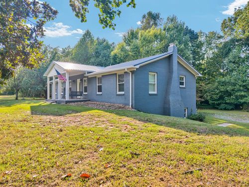 1389 Coconut Ridge Rd, Smithville, TN, 37166-2820 | Card Image