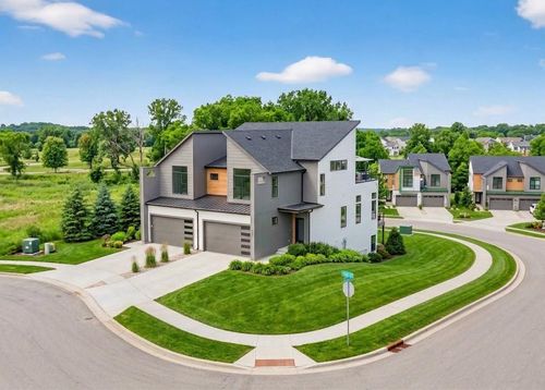 9309 Aminda St, Lenexa, KS, 66227 | Card Image