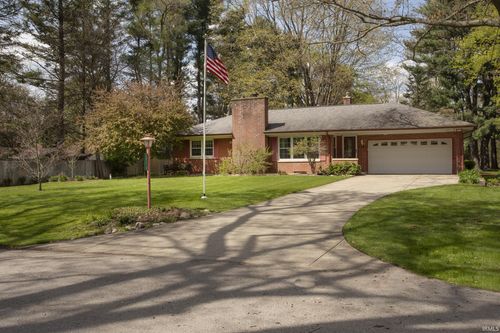 20215 Lark Drive, South Bend, IN, 46637 | Card Image